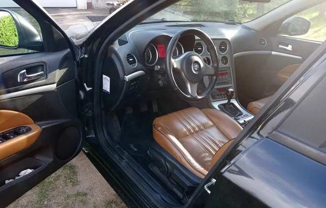 Alfa Romeo 159 cena 14900 przebieg: 200000, rok produkcji 2008 z Toruń małe 79